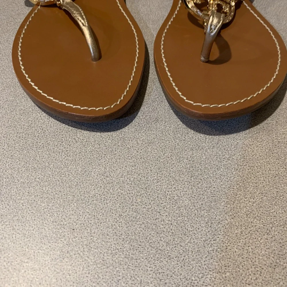 Tory Burch Gold  Embellished Thong Sandals sz 8.5 M